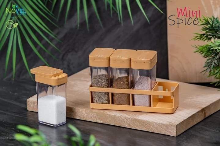 Piece Plastic Spices Jar Set